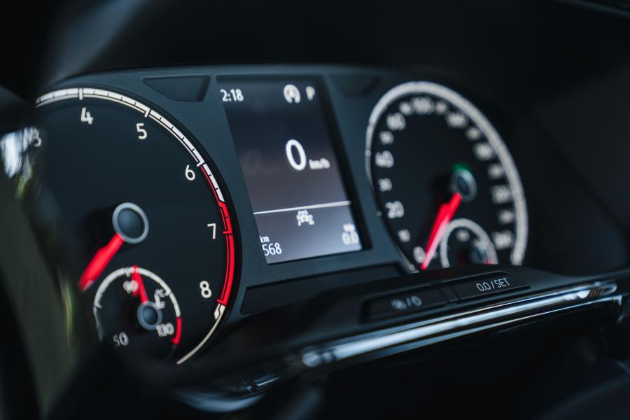 Панель приборов Volkswagen T-Cross Life 2020 года  (AU) (фото 21 из 41)